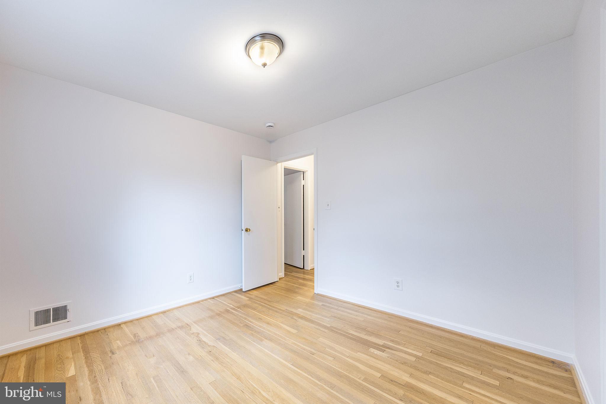 615 Smallwood Road Rockville, MD 20850 - Photo 27 of 44 Gallery Image 27