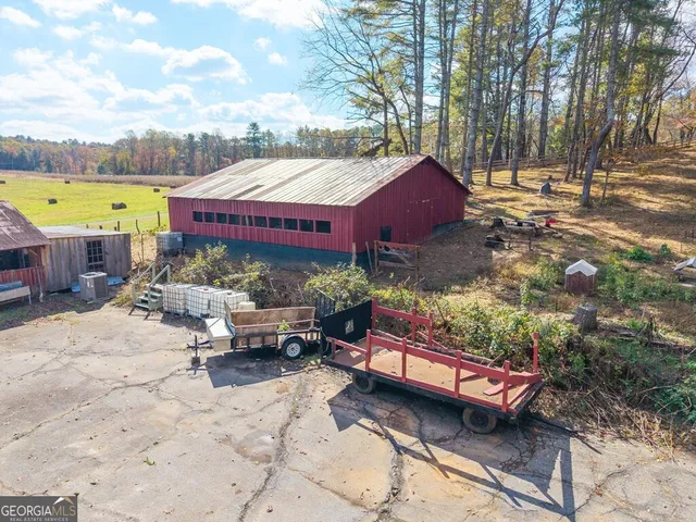 $725,000 | 106 Settawig Road, Brasstown, NC 28902