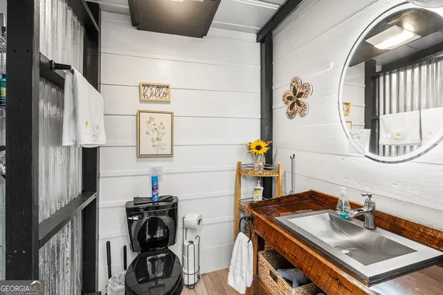 $725,000 | 106 Settawig Road, Brasstown, NC 28902