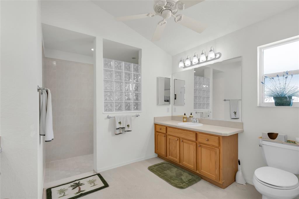 934 Moses Loop The Villages, FL 32162 - Photo 34 of 40