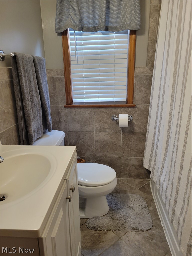 5907 Snow Road Parma, OH 44129 - Photo 20 of 29