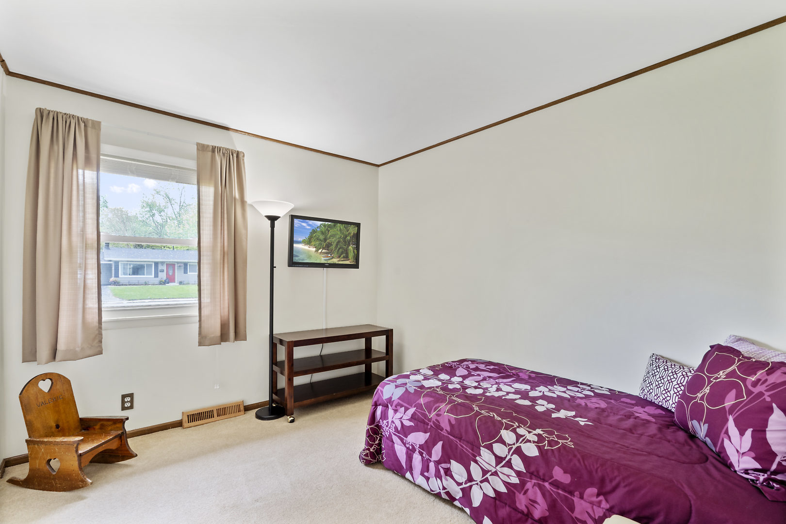 10 Durango Road Montgomery, IL 60538 - Photo 12 of 21 a bedroom with furniture and a window