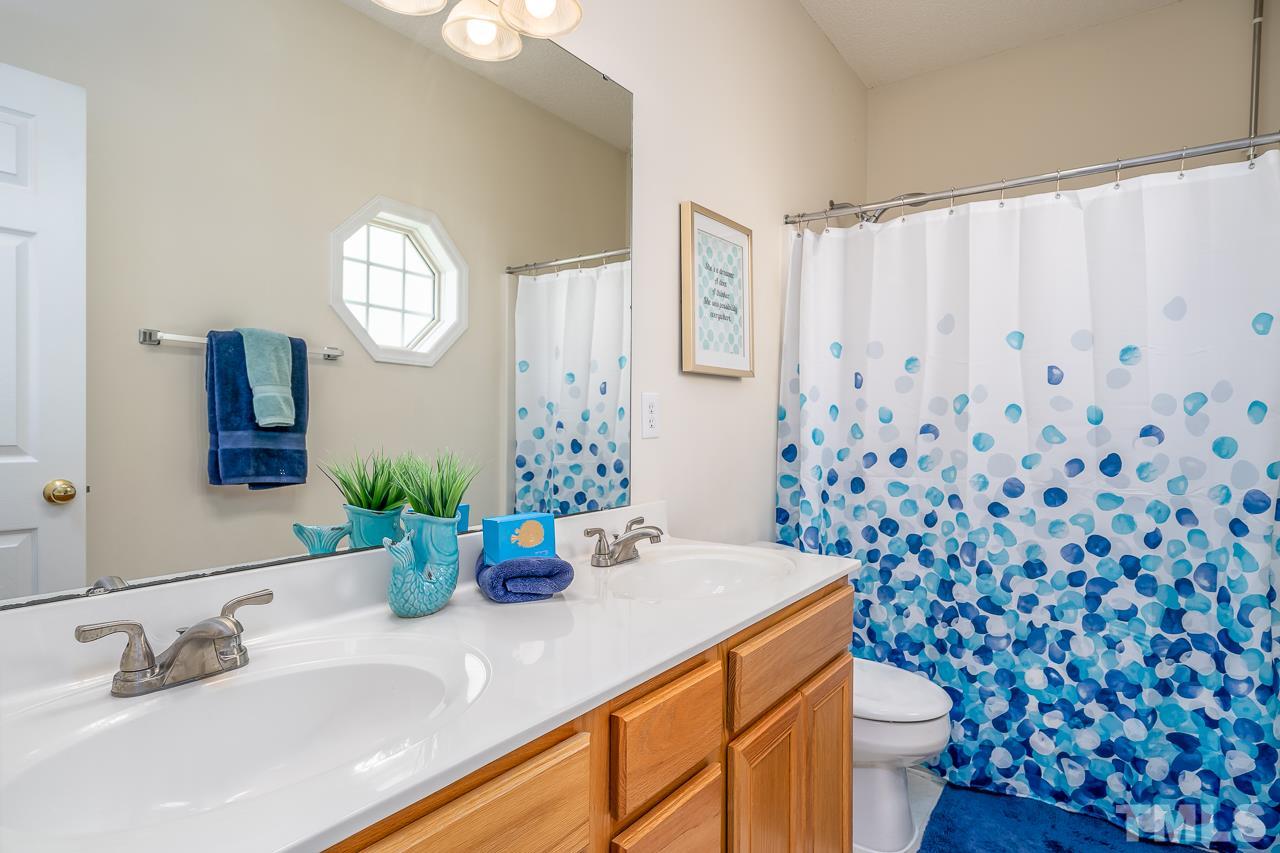1018 Shackleton Road Apex, NC 27502 - Photo 18 of 26 Gallery Image 18