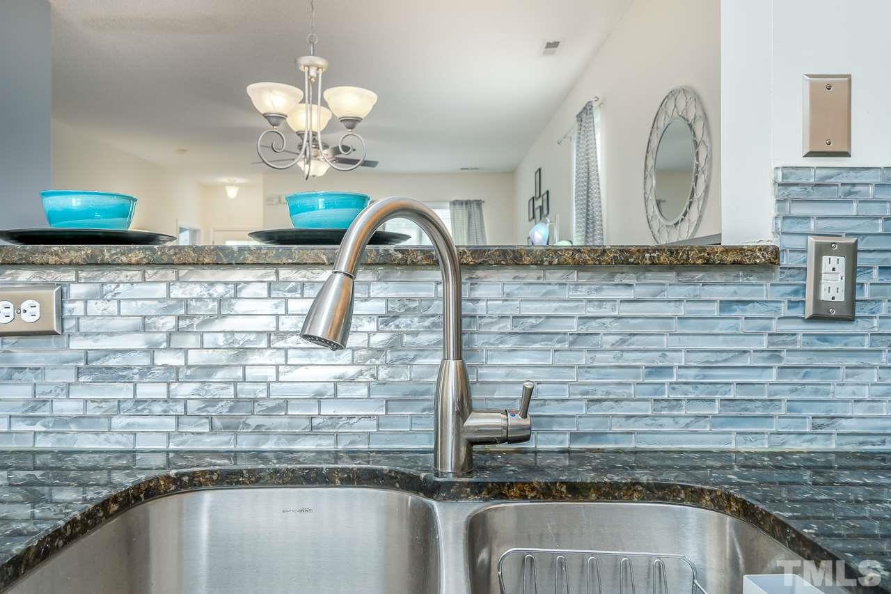 1018 Shackleton Road Apex, NC 27502 - Photo 7 of 26 Gallery Image 7