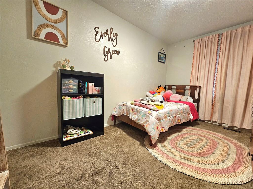 1849 Colleen Drive Irwin, PA 15642 - Photo 11 of 35