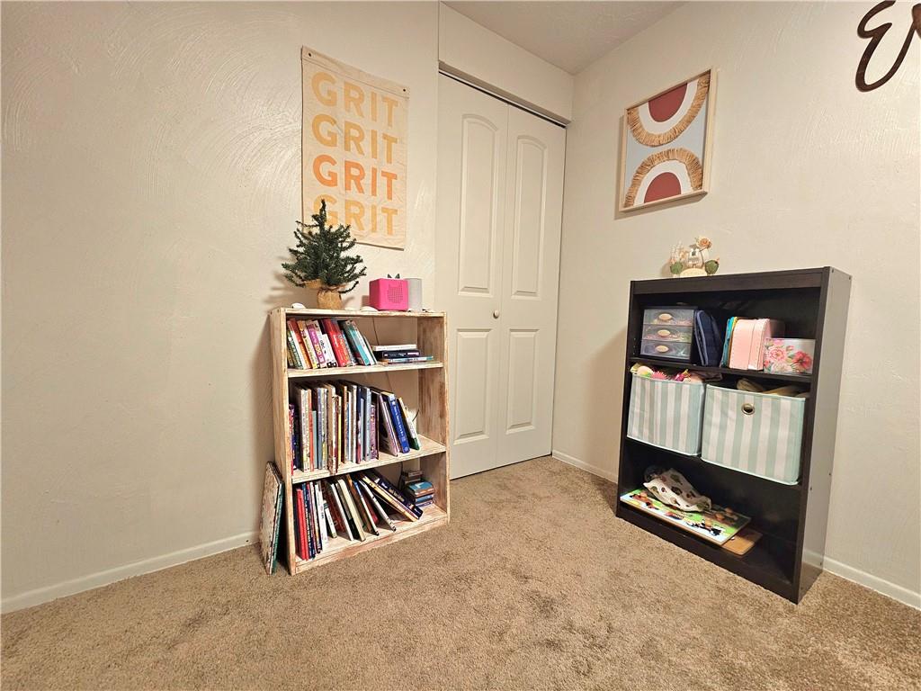 1849 Colleen Drive Irwin, PA 15642 - Photo 12 of 35