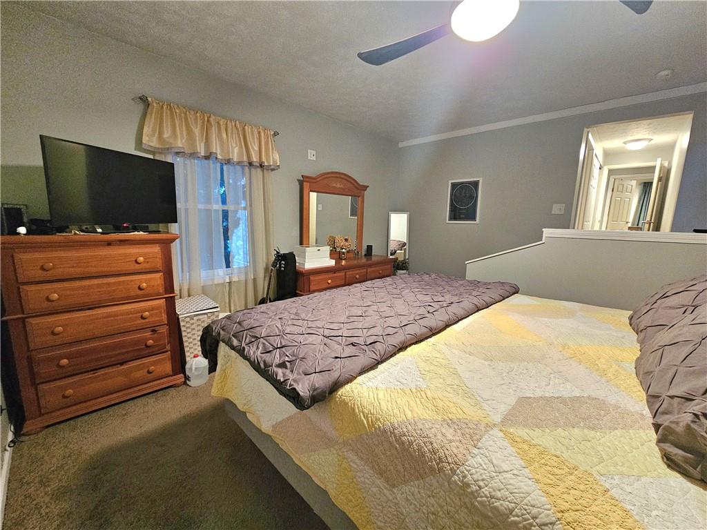 1849 Colleen Drive Irwin, PA 15642 - Photo 14 of 35