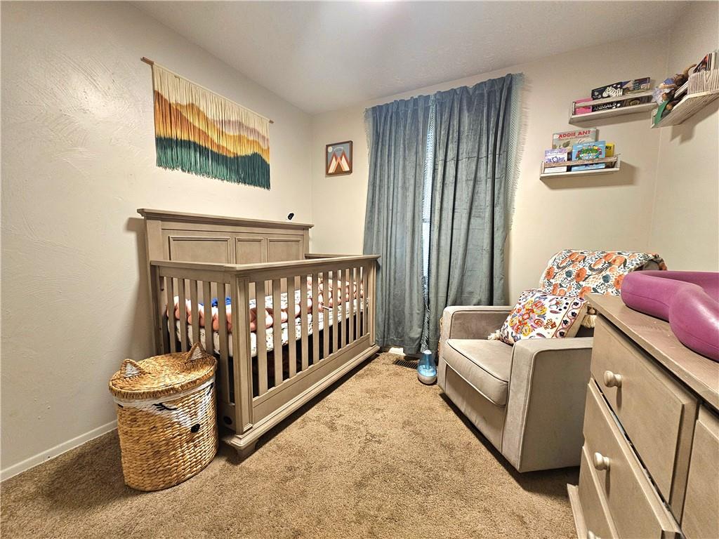 1849 Colleen Drive Irwin, PA 15642 - Photo 10 of 35