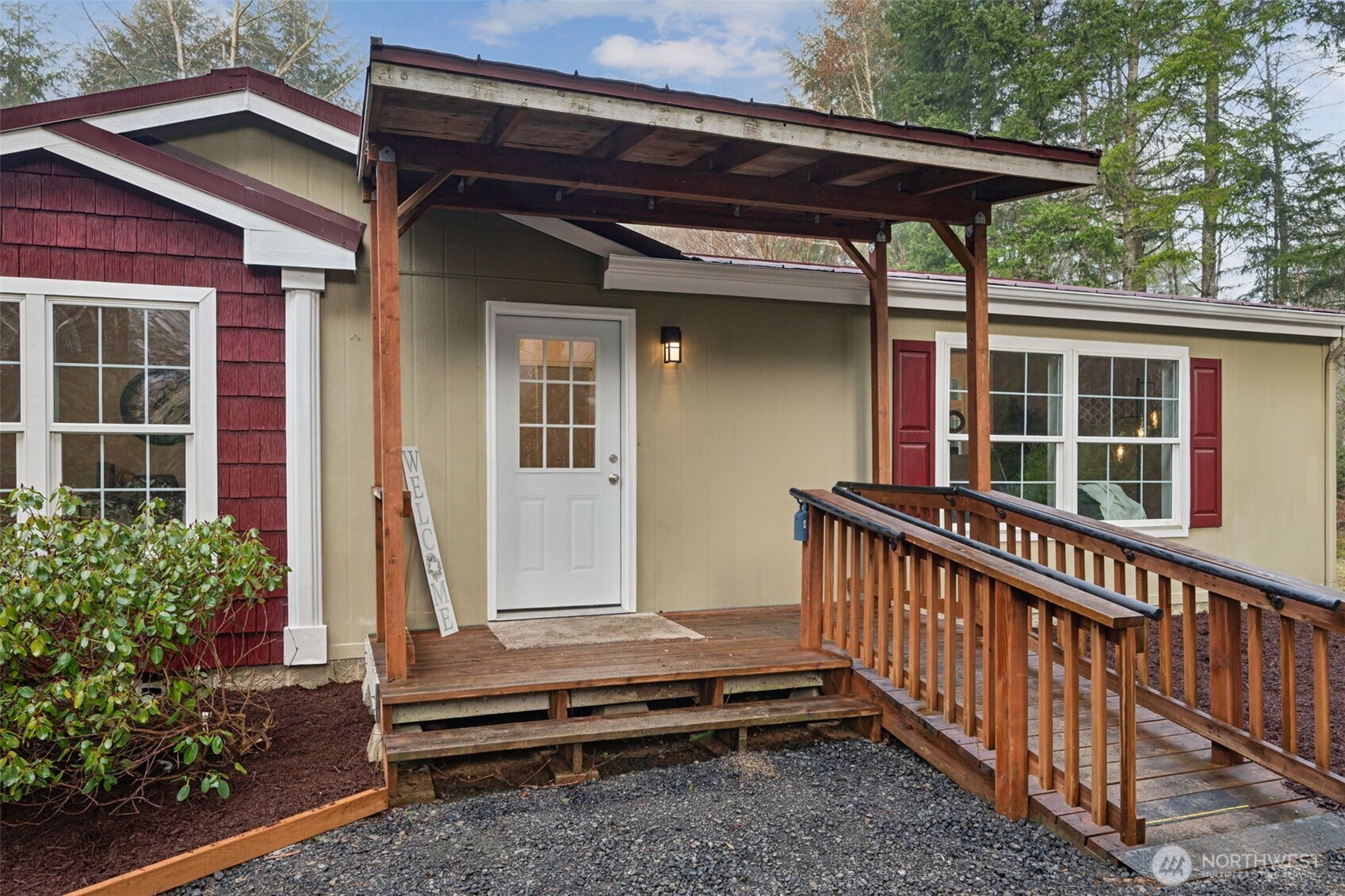 121 East Adam Lane Belfair, WA 98528 - Photo 3 of 32