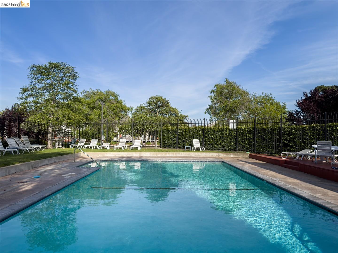 806 Ironwood Road Alameda, CA 94502 - Photo 34 of 52