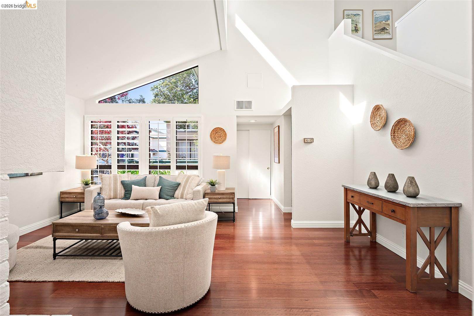 806 Ironwood Road Alameda, CA 94502 - Photo 4 of 52