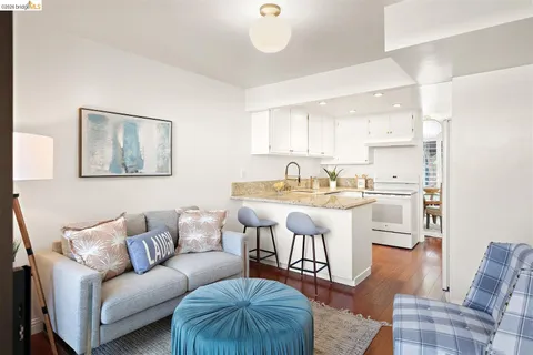 $799,000 | 806 Ironwood Road, Alameda, CA 94502