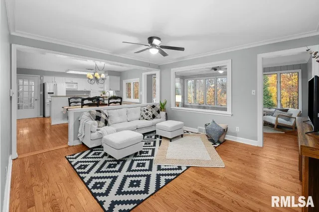 $389,900 | 777 25th Ave Court, Moline, IL 61265