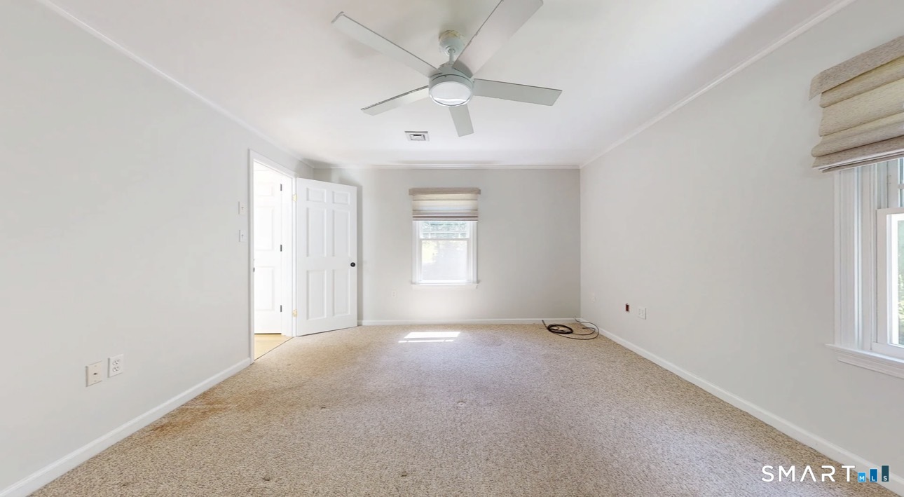 285 Wooding Hill Road Bethany, CT 06524 - Photo 17 of 33