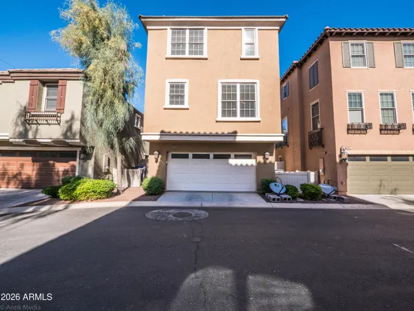 $3,495 | 1628 East Canyon Creek Drive, Gilbert, AZ 85295