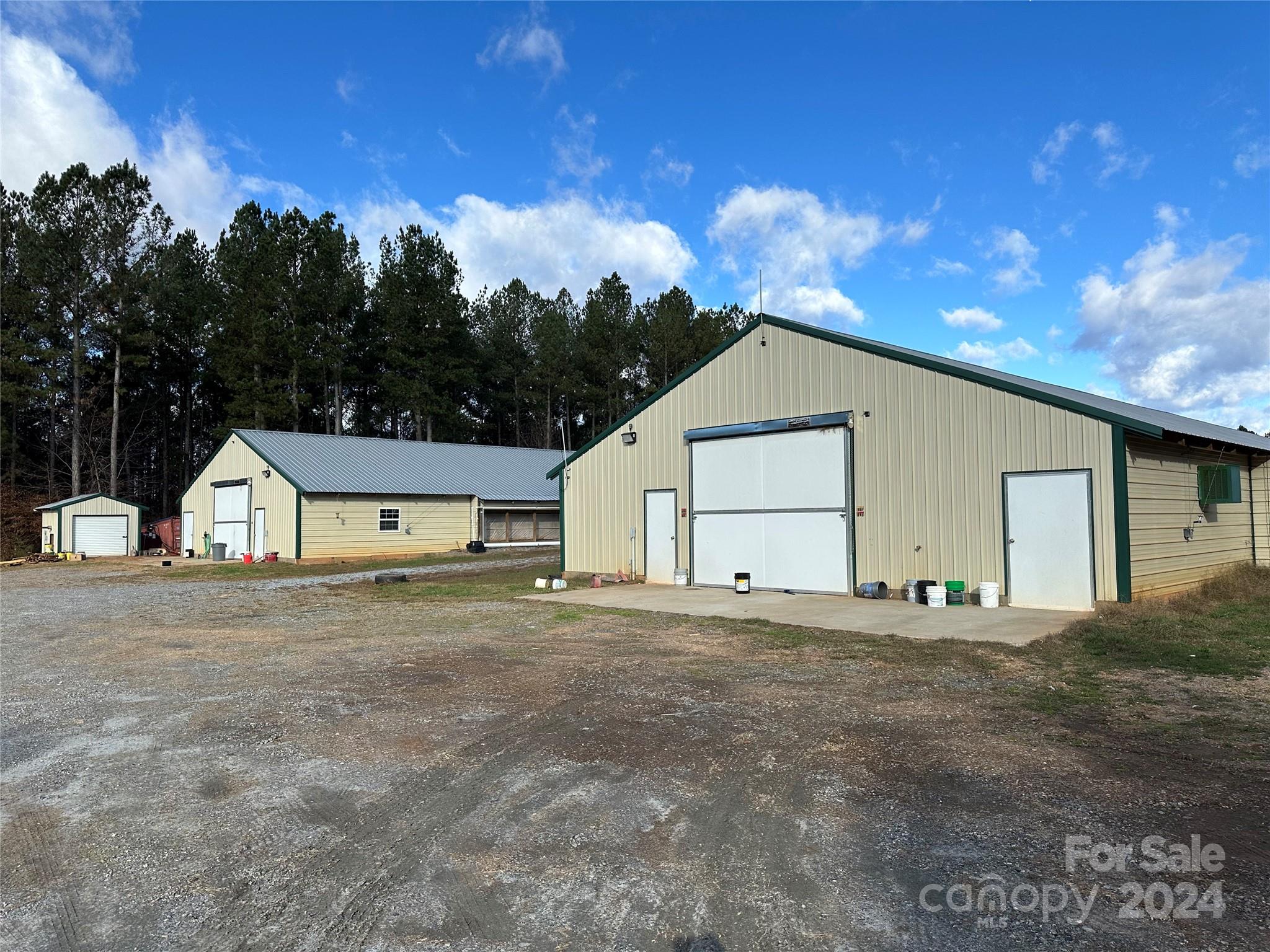 5519 Hudlow Road Union Mills, NC 28167 - Photo 3 of 27