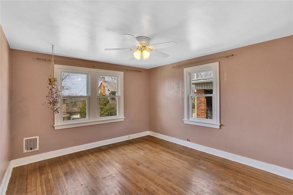 180 Richbarn Road Pittsburgh, PA 15212 - Photo 16 of 22 Gallery Image 16
