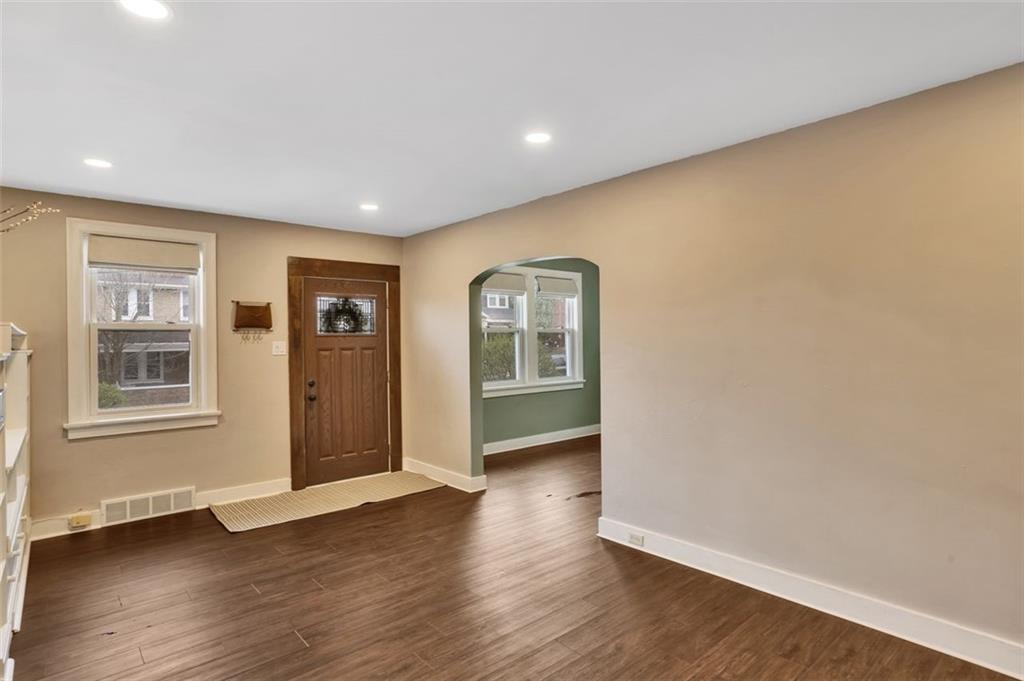 180 Richbarn Road Pittsburgh, PA 15212 - Photo 7 of 22 Gallery Image 7