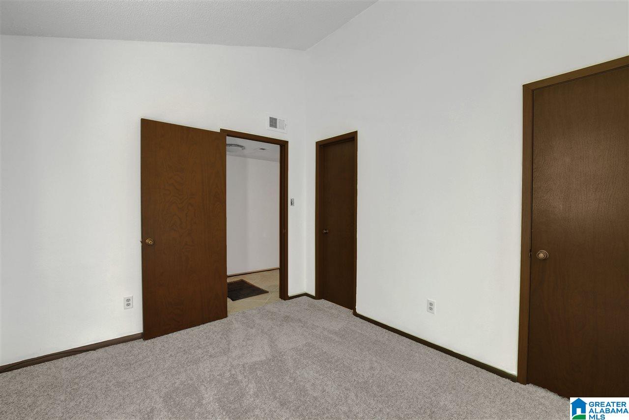 209 Running Brook Road Birmingham, AL 35226 - Photo 6 of 21