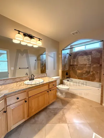 $2,900 | 1816 South Viewcrest Lane, Spokane, WA 99212