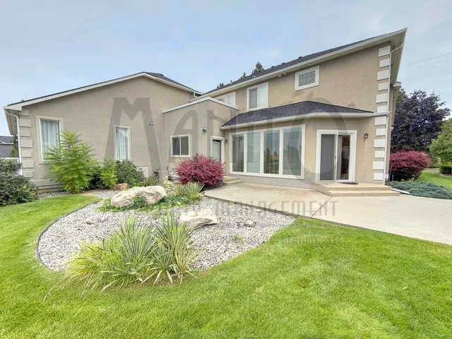 $2,900 | 1816 South Viewcrest Lane, Spokane, WA 99212