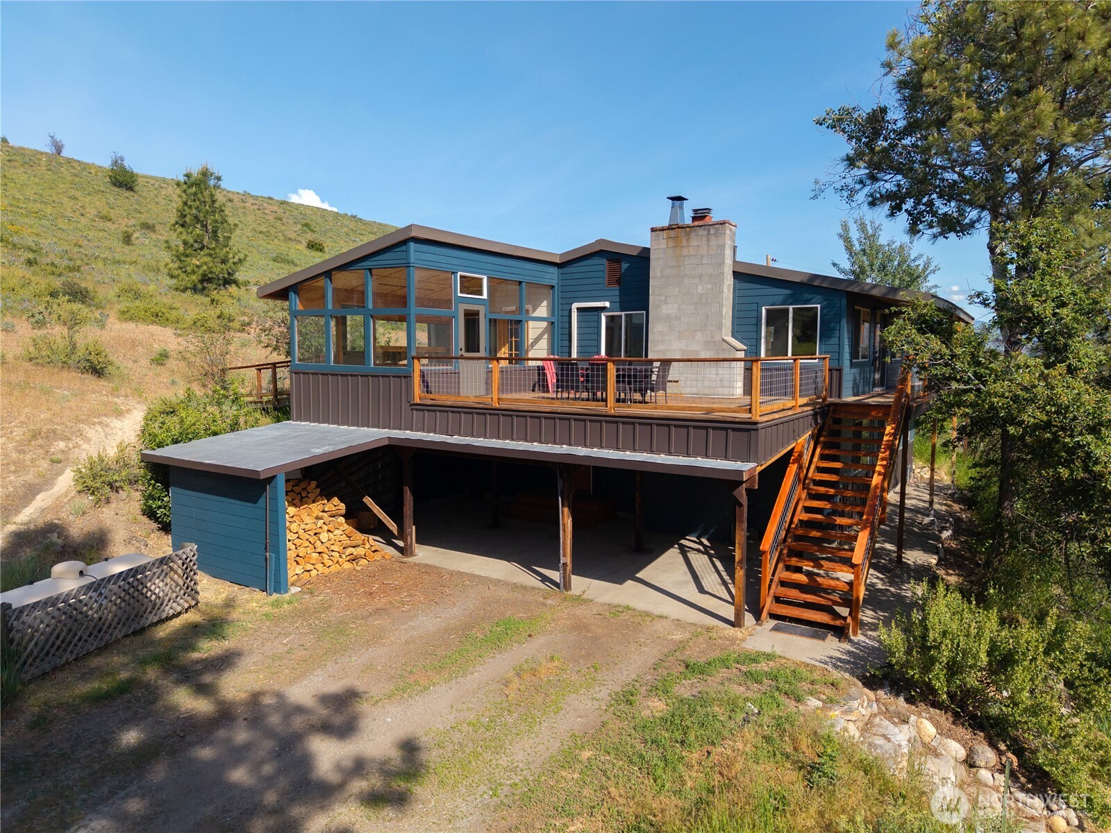 29 Signal Hill Road Twisp, WA 98856 - Photo 5 of 40