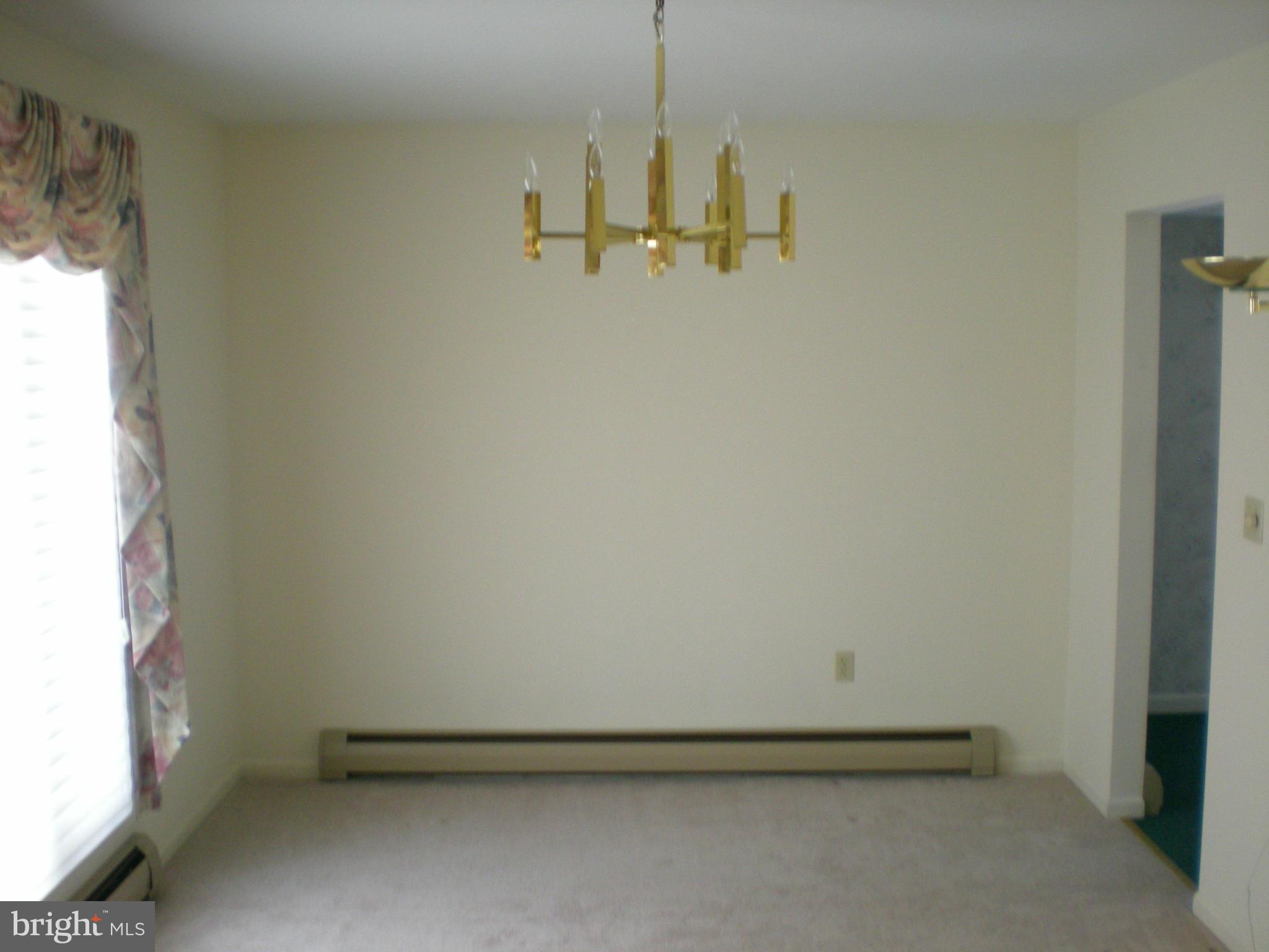 15127 Trail Ridge Road Southwest Cumberland, MD 21502 - Photo 7 of 15 Dining Room