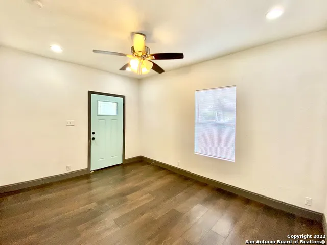 $1,650 | 828 Dakota Street, San Antonio, TX 78203