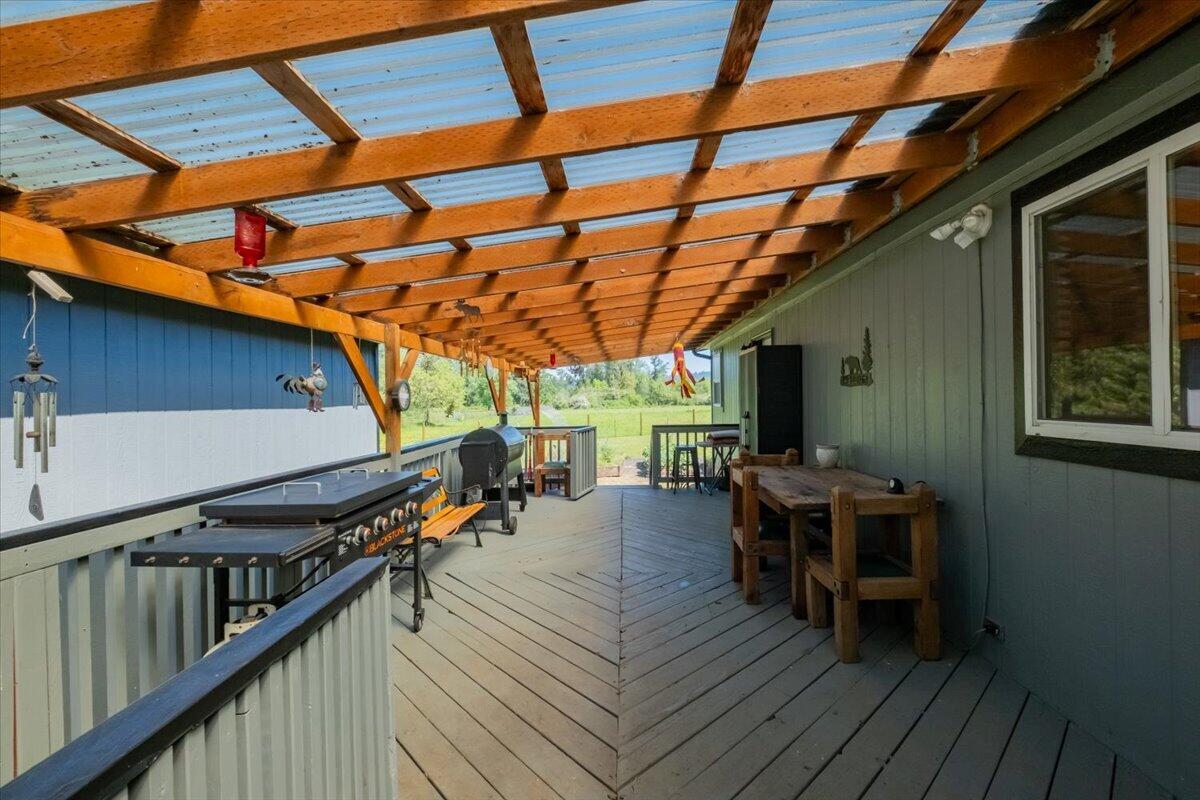 35377 Ede Road Lebanon, OR 97355 - Photo 6 of 50 4