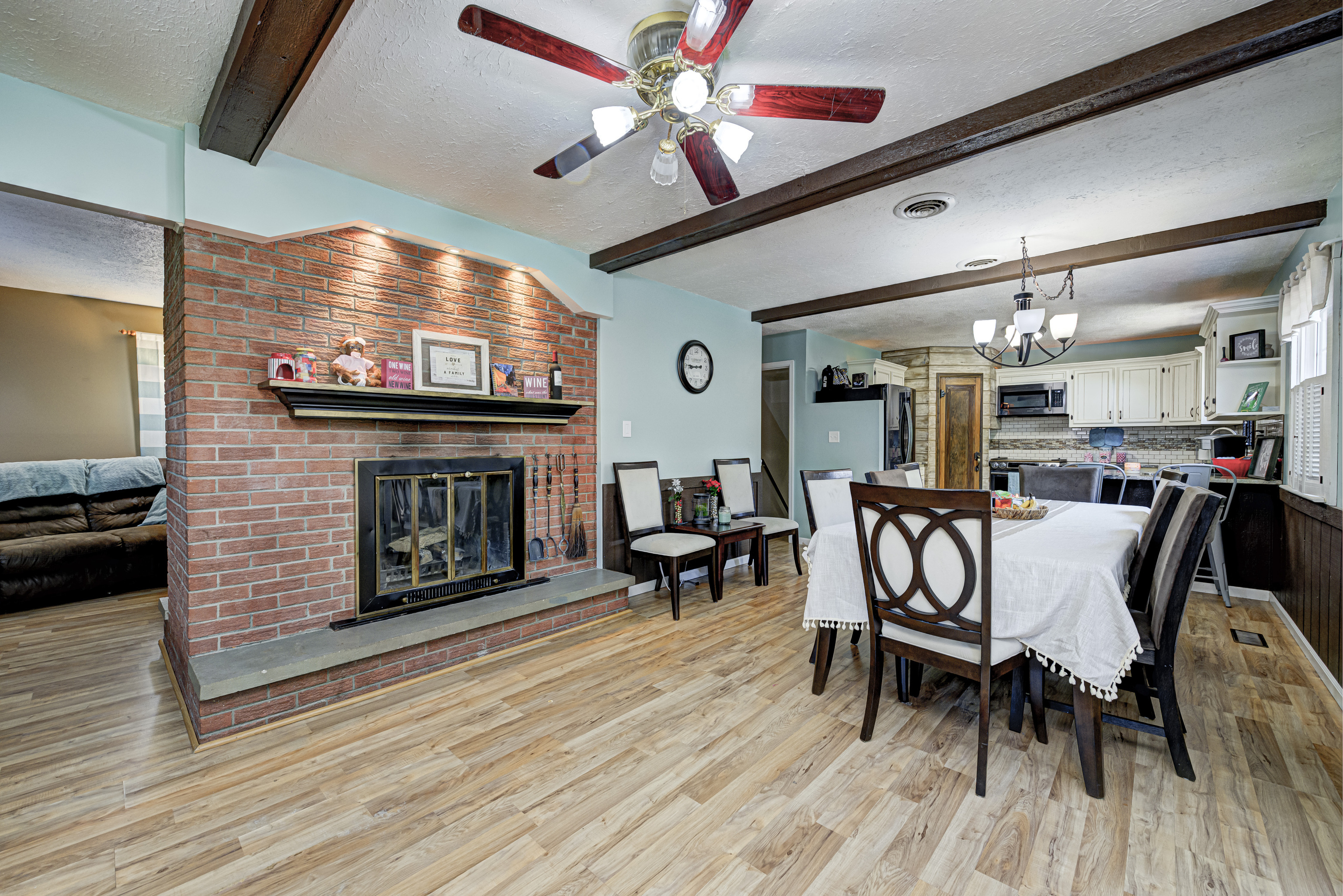 7846 Mann Road Indianapolis, IN 46221 - Photo 6 of 31