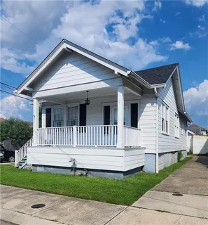 $350,000 | 7 Melodia Court, New Orleans, LA 70125