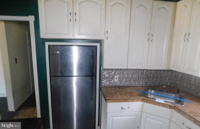 1450 Glassboro Road Wenonah, NJ 08090 - Photo 5 of 12 Gallery Image 5