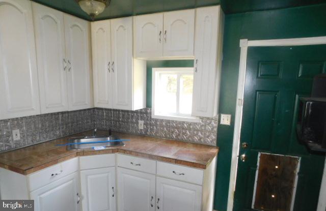 1450 Glassboro Road Wenonah, NJ 08090 - Photo 6 of 12 Gallery Image 6