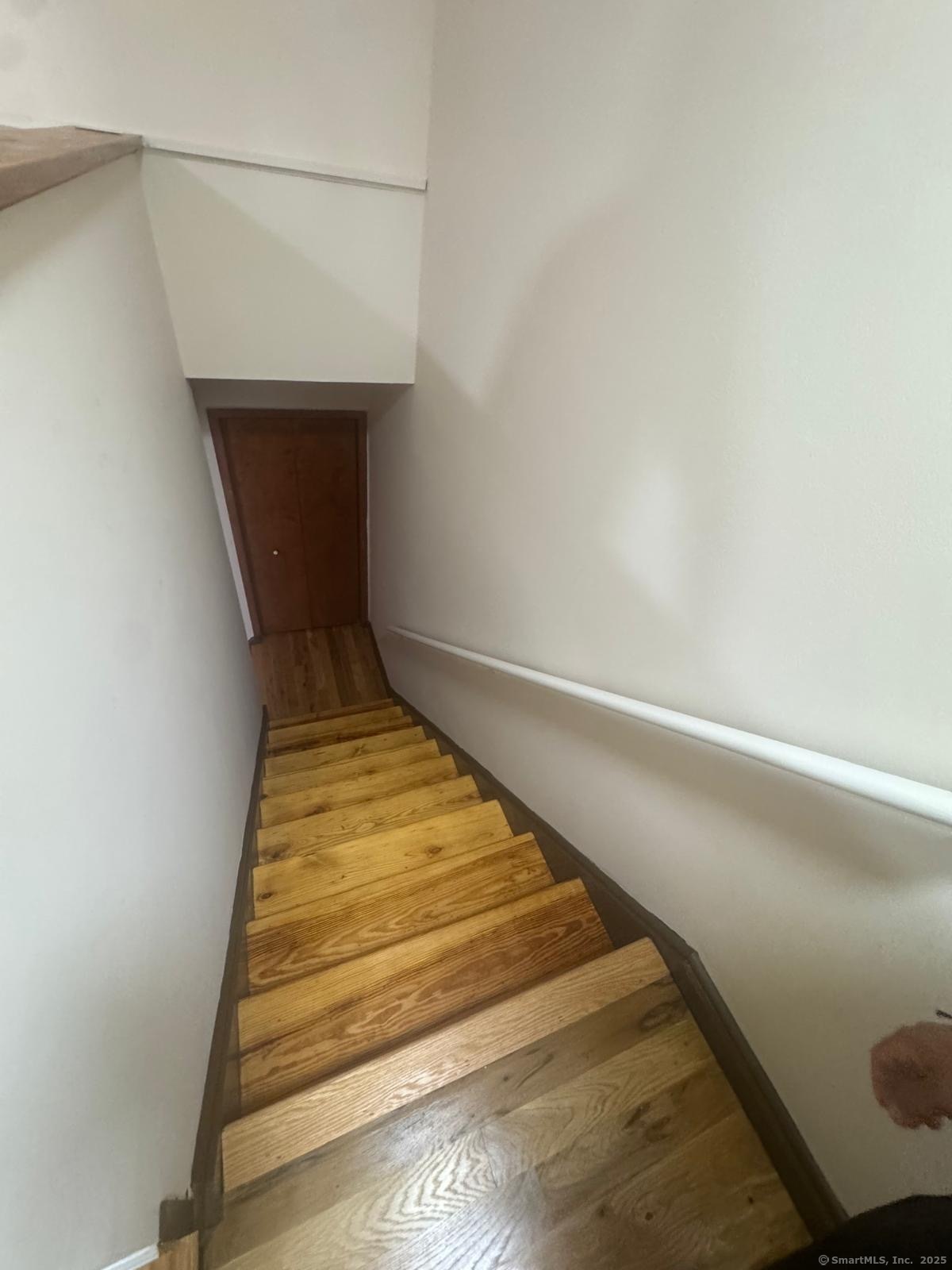 204 Wheeler Avenue, Unit 6 Bridgeport, CT 06606 - Photo 7 of 15 a view of entryway