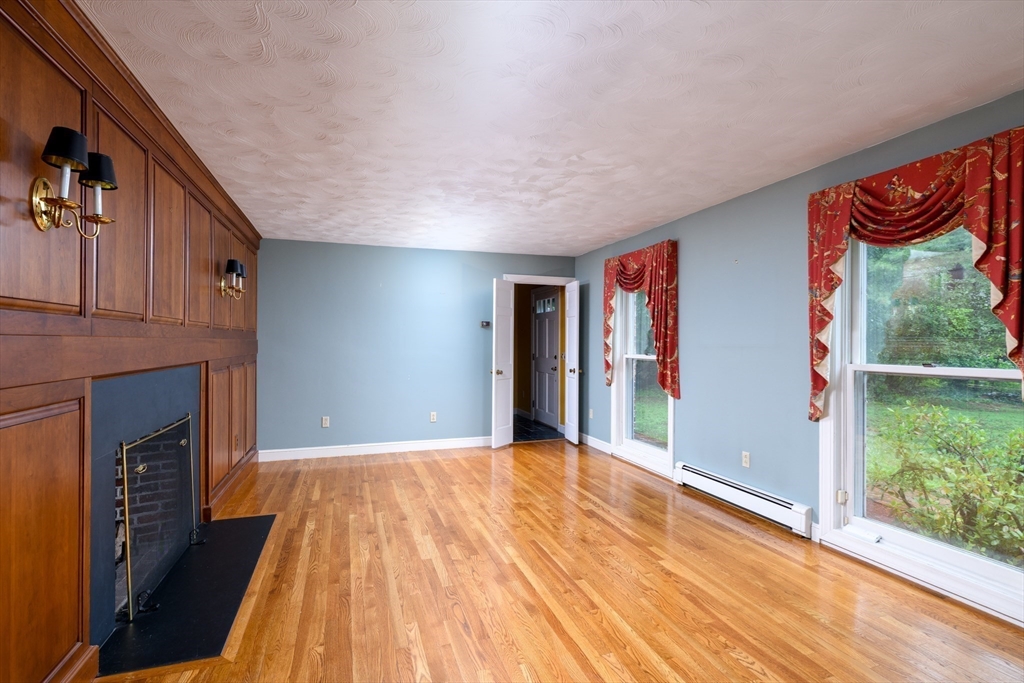 106 Newell Road Holden, MA 01520 - Photo 14 of 41