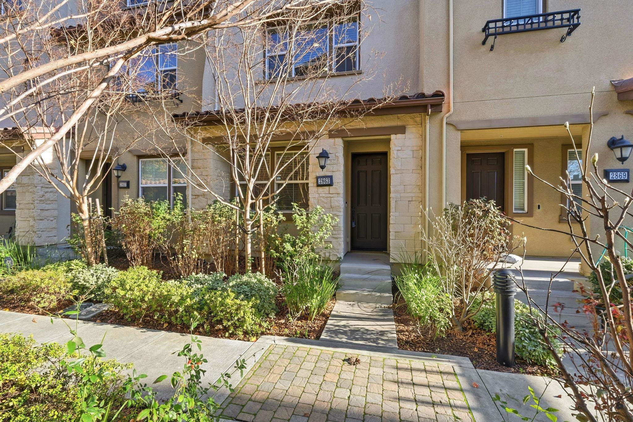 2863 Finca Terrace Fremont, CA 94539 - Photo 3 of 37 front view of a house