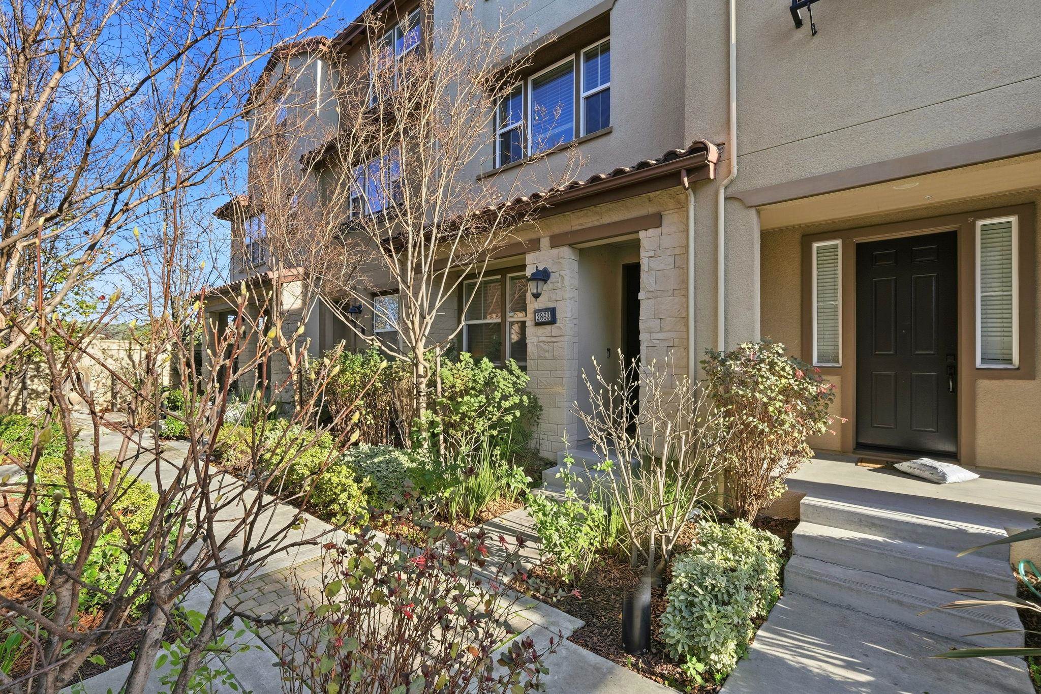 2863 Finca Terrace Fremont, CA 94539 - Photo 5 of 37 a front view of a house