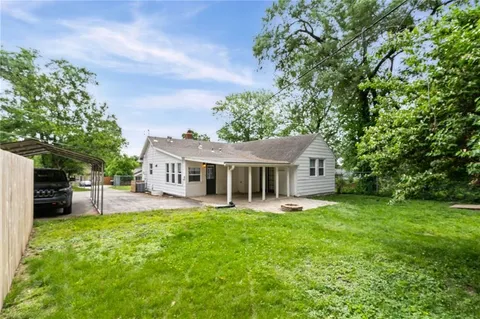 $250,000 | 9022 Grand Avenue, Kansas City, MO 64114