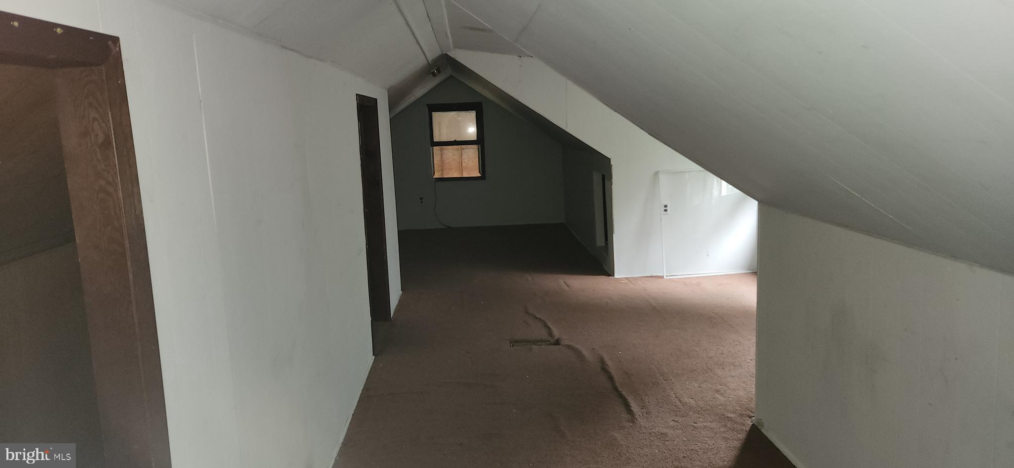 3993 Hillview Road Temple, PA 19560 - Photo 7 of 13