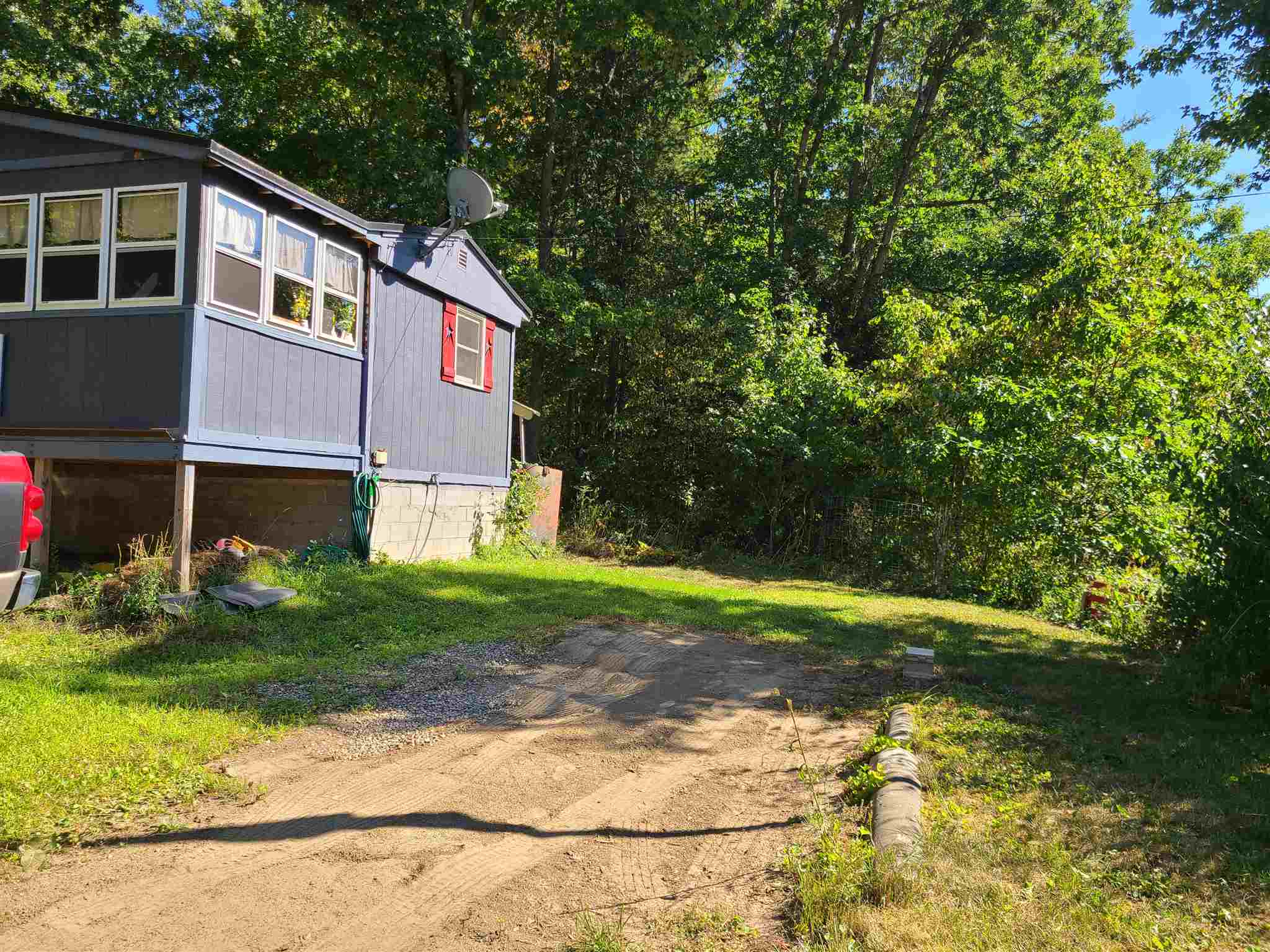 148 Oxbow Road Hinsdale, NH 03451 - Photo 3 of 20