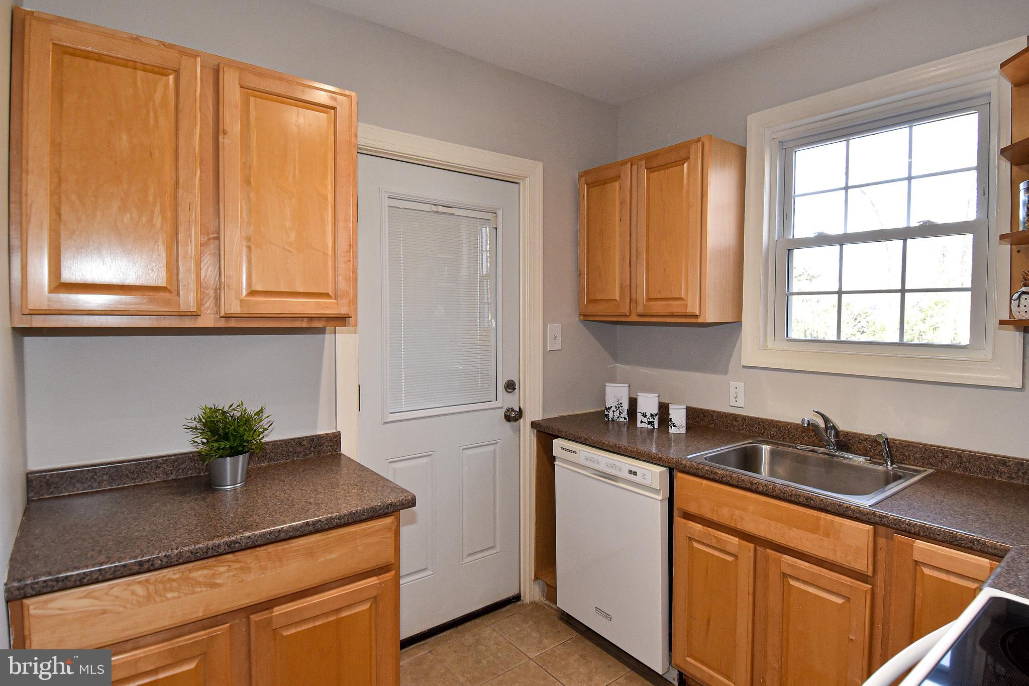 5503 Northfield Road Bethesda, MD 20817 - Photo 14 of 37