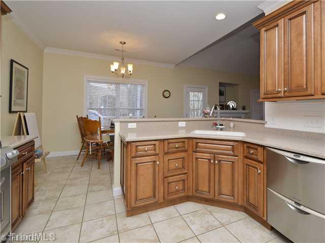 174 Morning Glory Road Madison, NC 27025 - Photo 8 of 16 Kitchen.