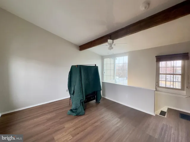 $1,800 | 327 Scott Street, Baltimore, MD 21230