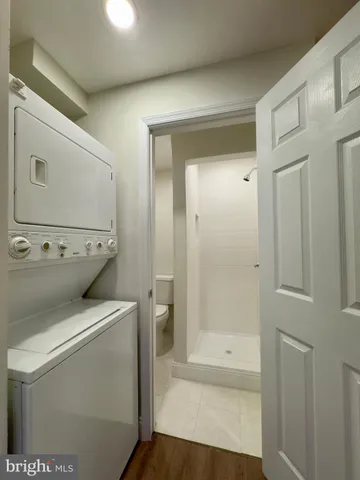 $1,800 | 327 Scott Street, Baltimore, MD 21230