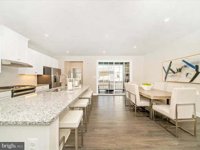 $564,768 | 5609 Greenpoint Lane, Upper Marlboro, MD 20772