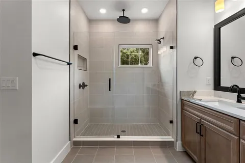 $1,200,000 | 7428 Burlington Avenue North, St. Petersburg, FL 33710
