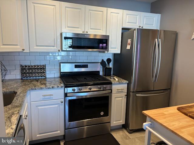 174 Pinetree Court Howell, NJ 07731 - Photo 8 of 14