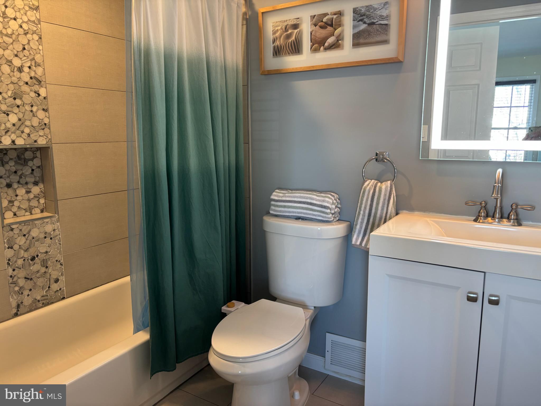 174 Pinetree Court Howell, NJ 07731 - Photo 10 of 14