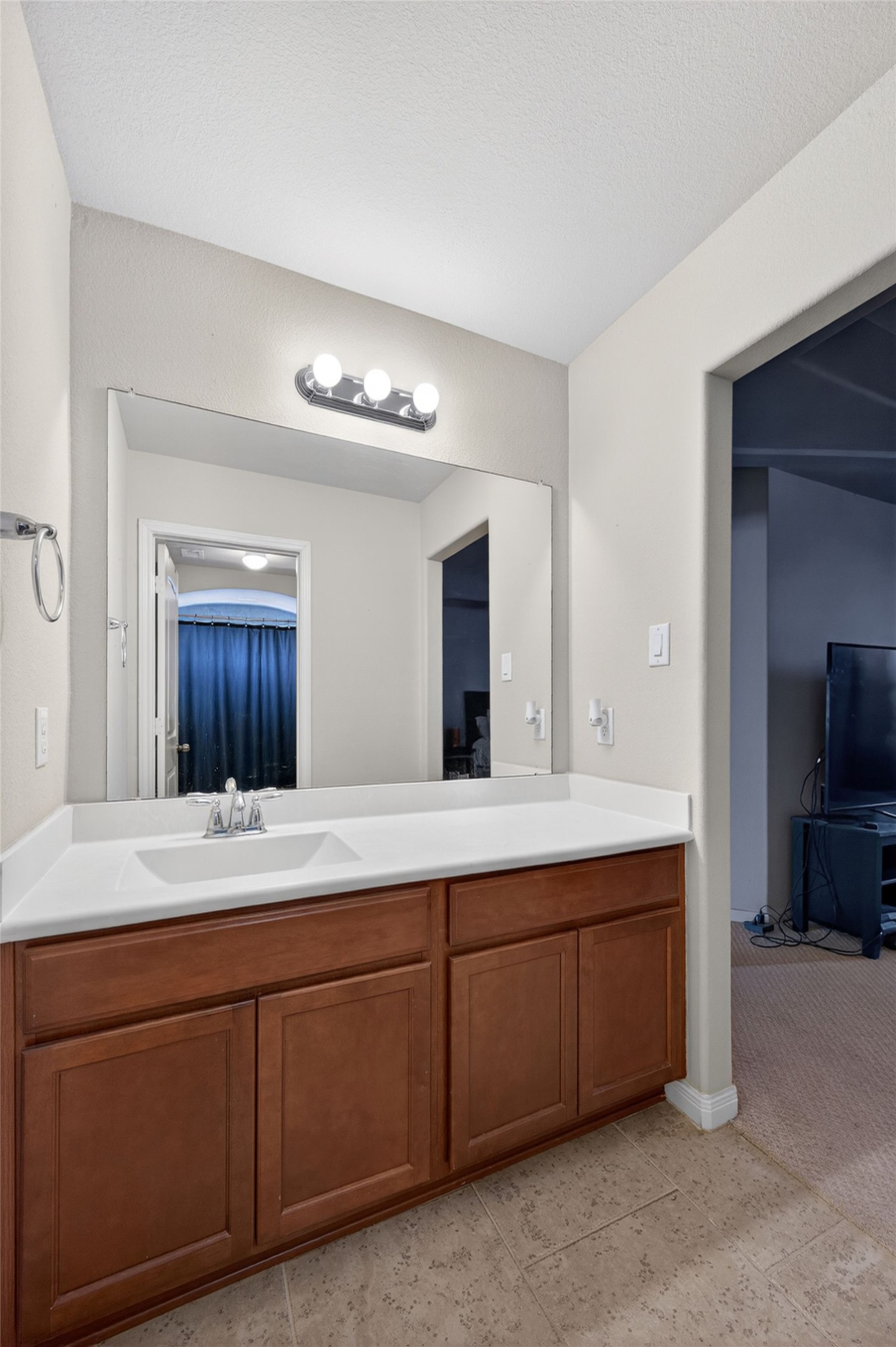 4331 Estes Ridge Lane Katy, TX 77493 - Photo 33 of 42 a bathroom with a sink double vanity granite and a mirror