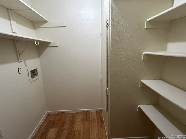 $1,195 | 14422 Waddesdon Bluff, San Antonio, TX 78233